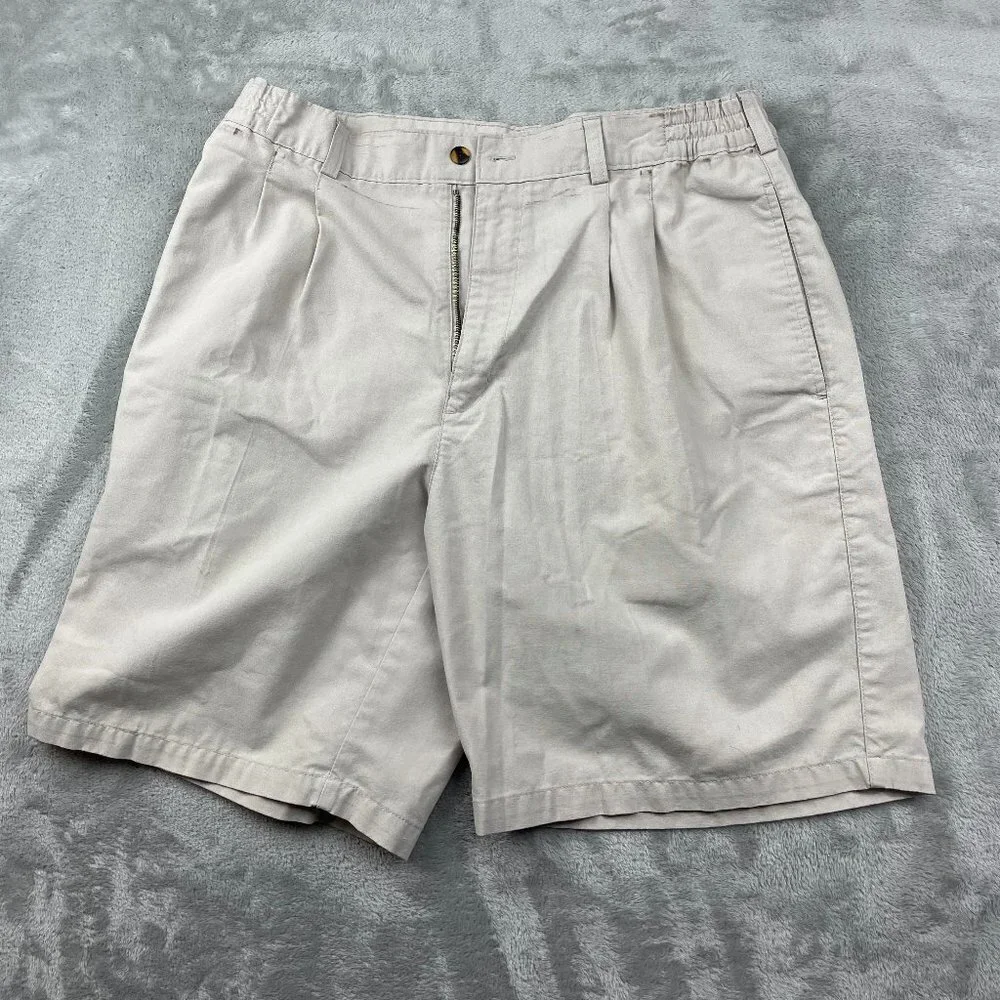 Bugle Boy Company Flat Front Shorts Men's Size 34